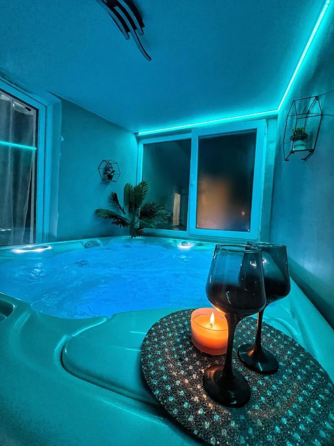 Luxor - Jacuzzi&Cozy Apartments Sibiu Extérieur photo