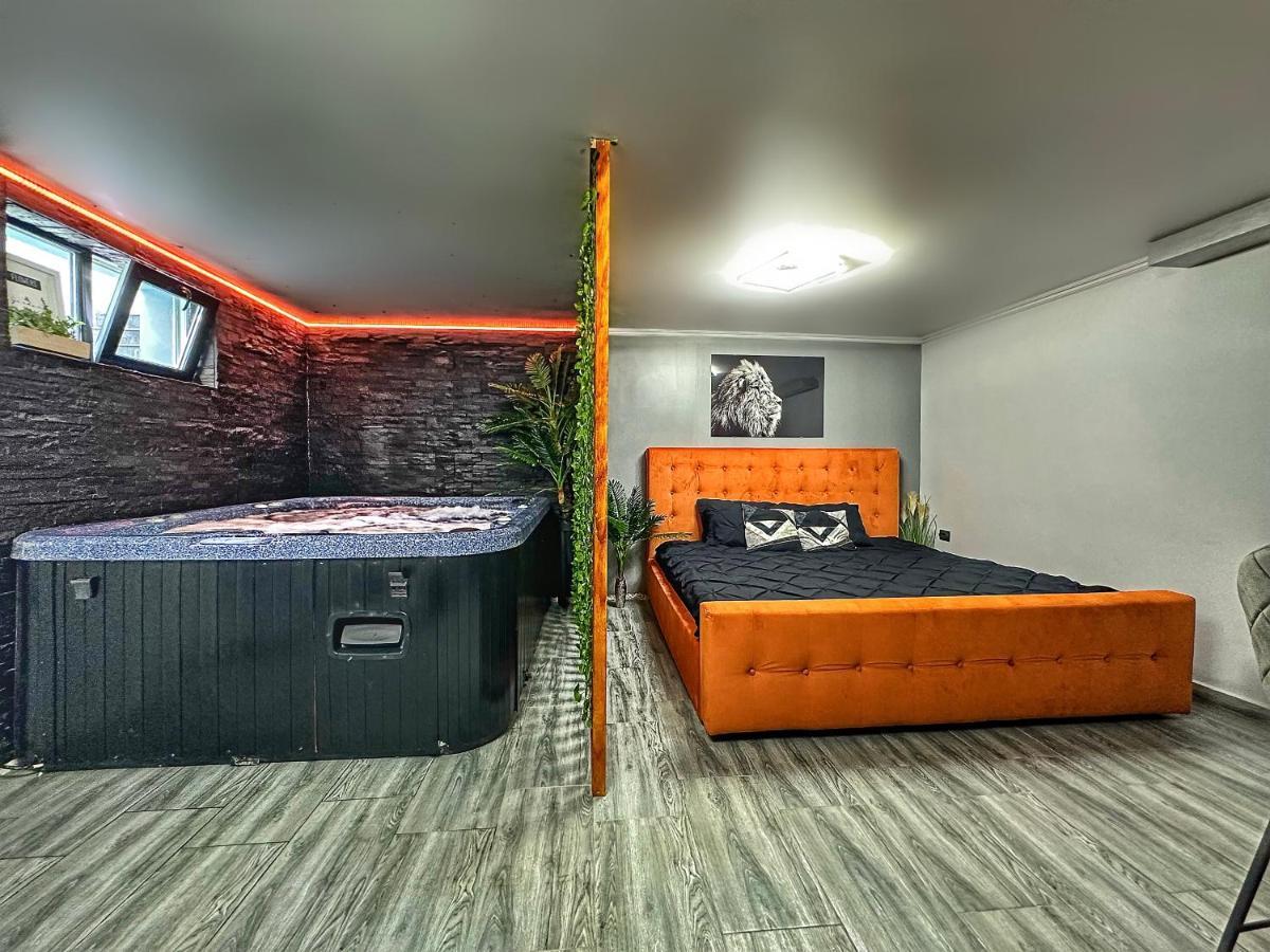 Luxor - Jacuzzi&Cozy Apartments Sibiu Extérieur photo