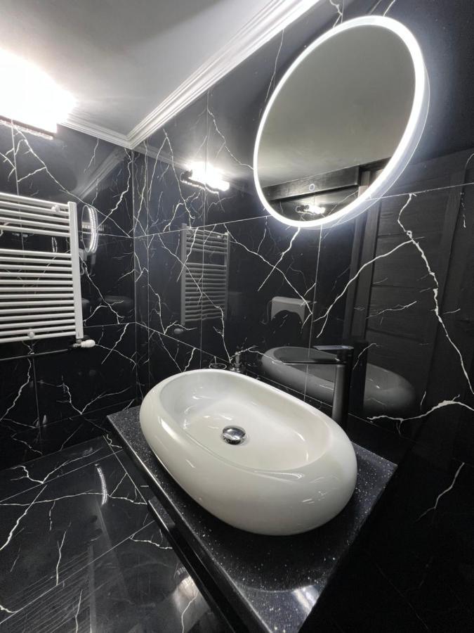 Luxor - Jacuzzi&Cozy Apartments Sibiu Extérieur photo