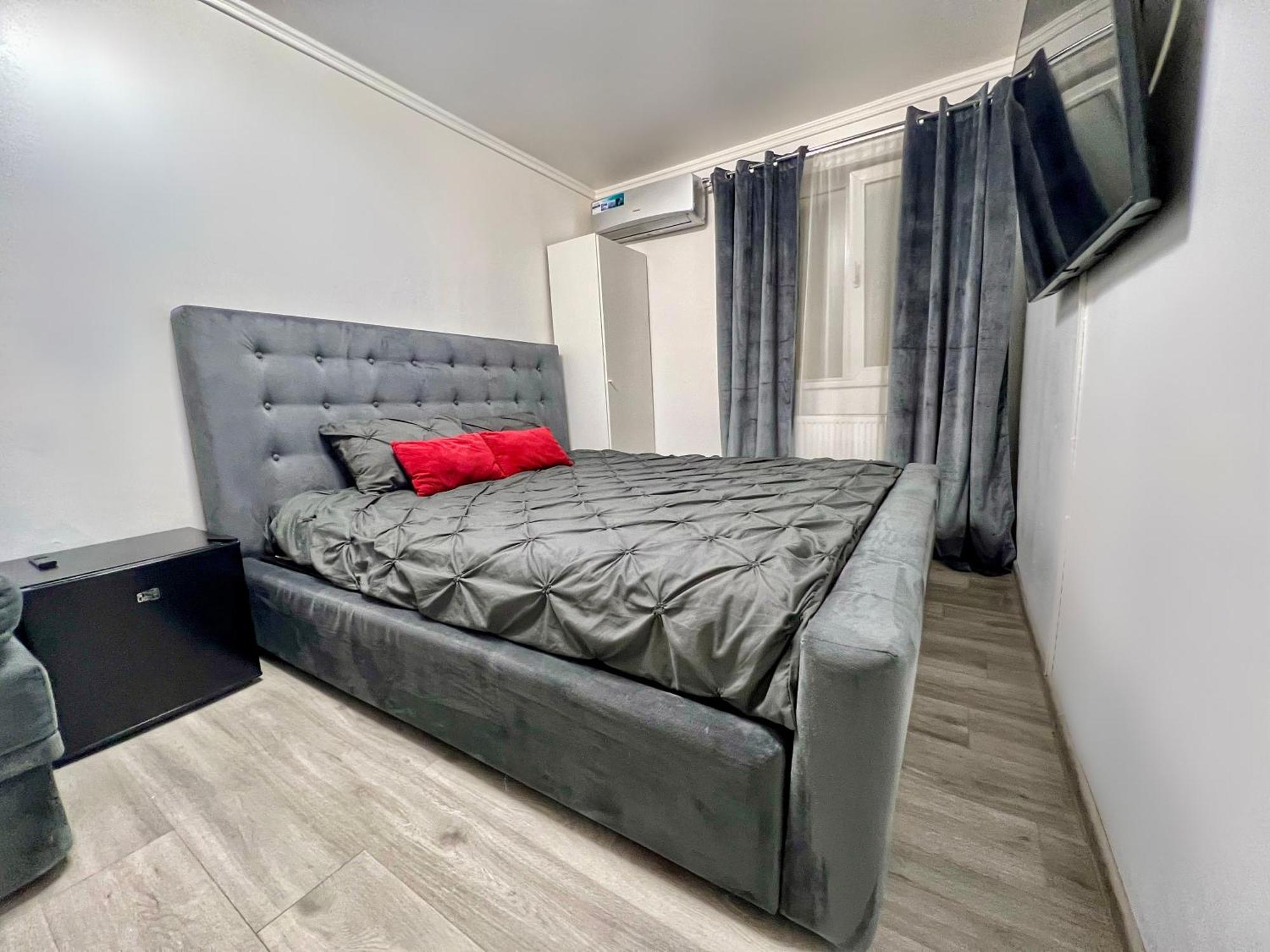 Luxor - Jacuzzi&Cozy Apartments Sibiu Extérieur photo