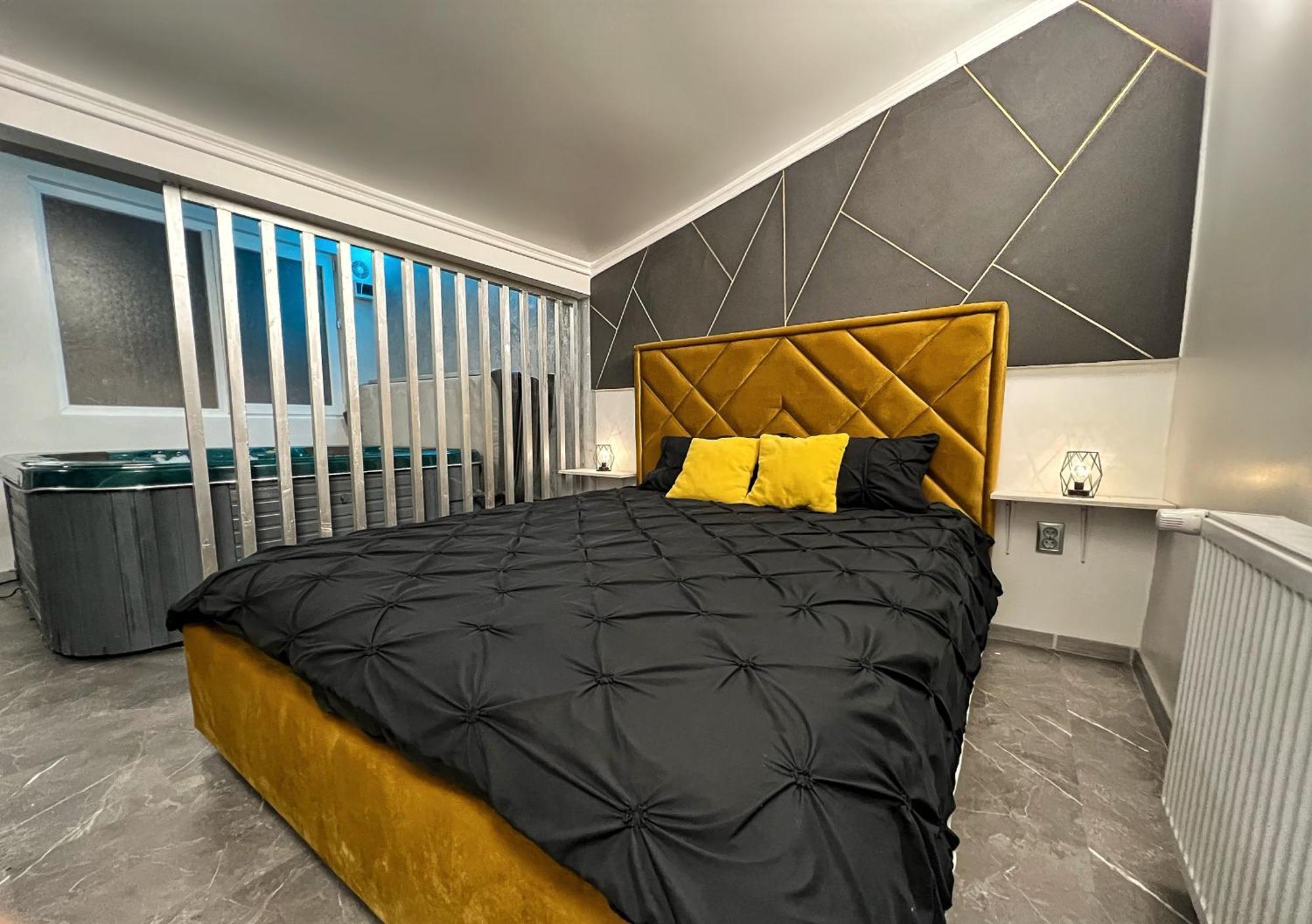 Luxor - Jacuzzi&Cozy Apartments Sibiu Extérieur photo